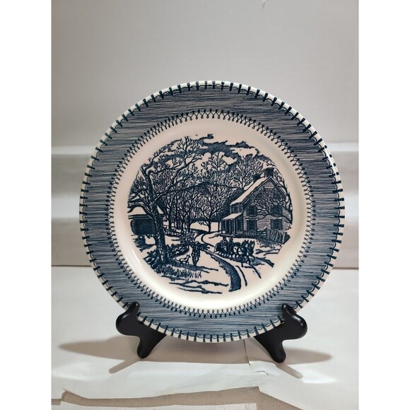 VTG Currier & Ives Country Life  Plate 10 1/4"  Knowles Sleigh Ride Blue& White - Picture 1 of 7